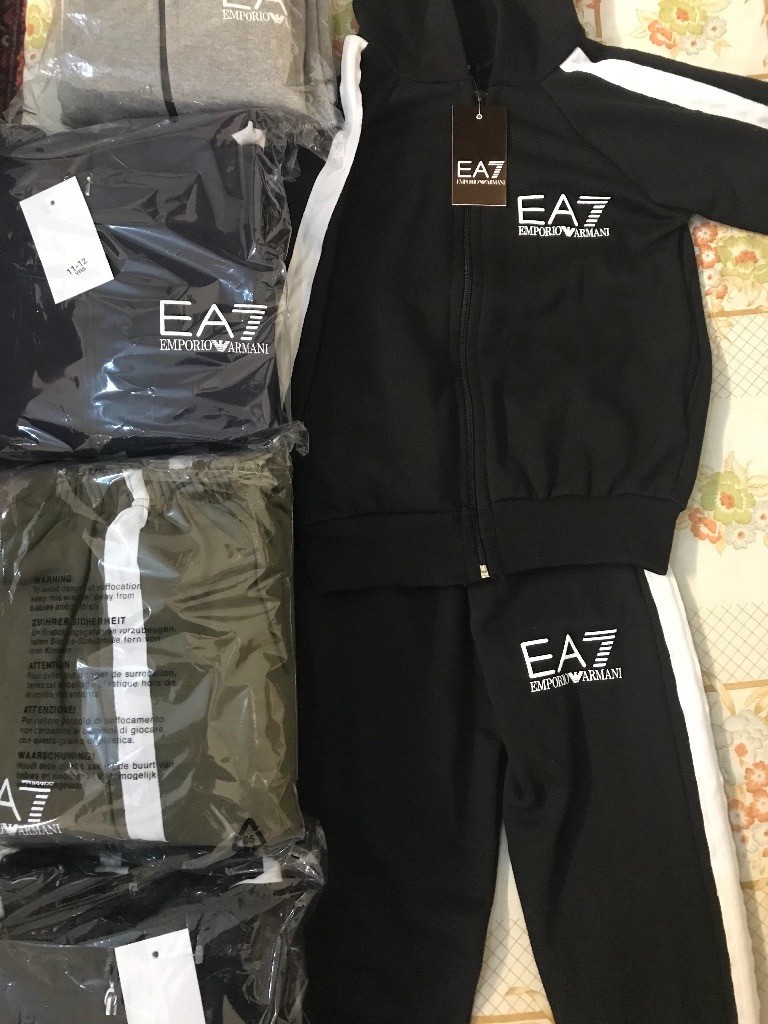 ea7 tracksuit kids